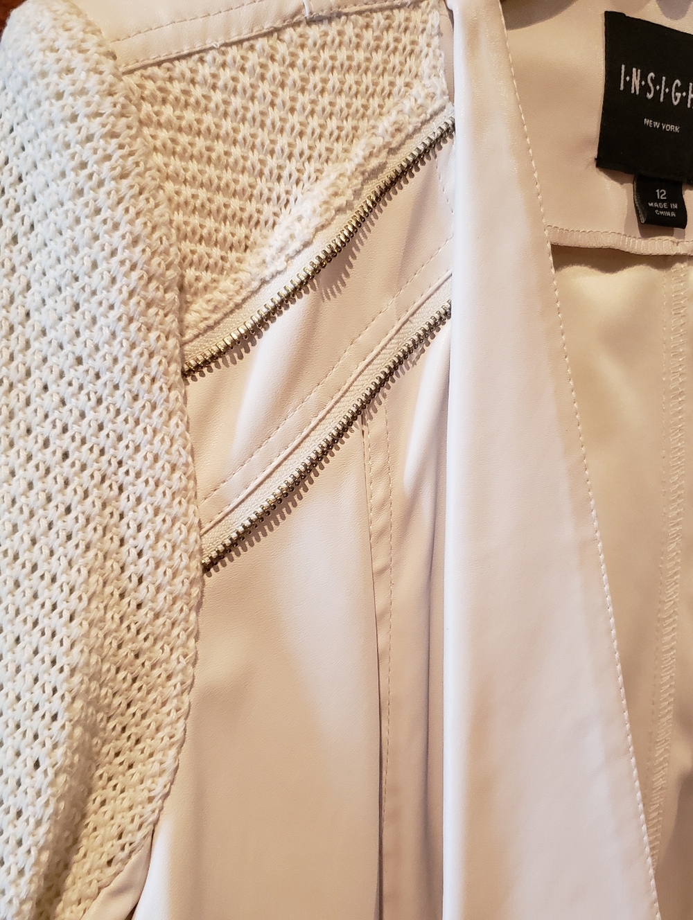Insight NEW Long Jacket White Vegan Leather Knit Sleeves Women's 12 - Picture 8 of 16